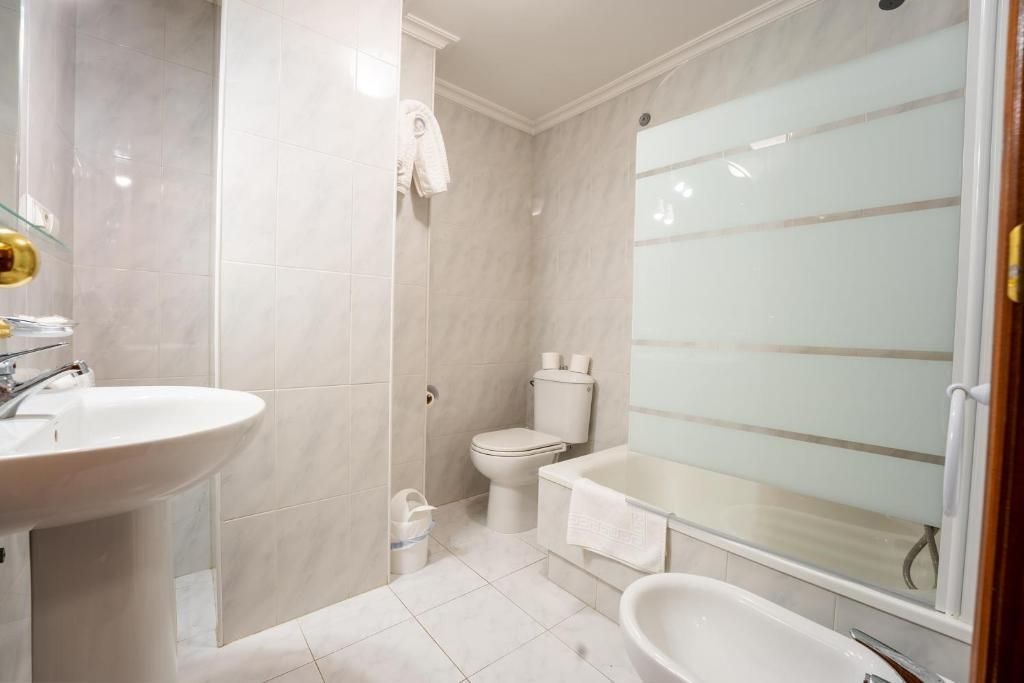 Hotel Restaurante Isape GBC